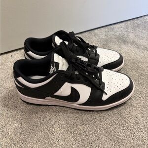 Nike panda dunks sneakers